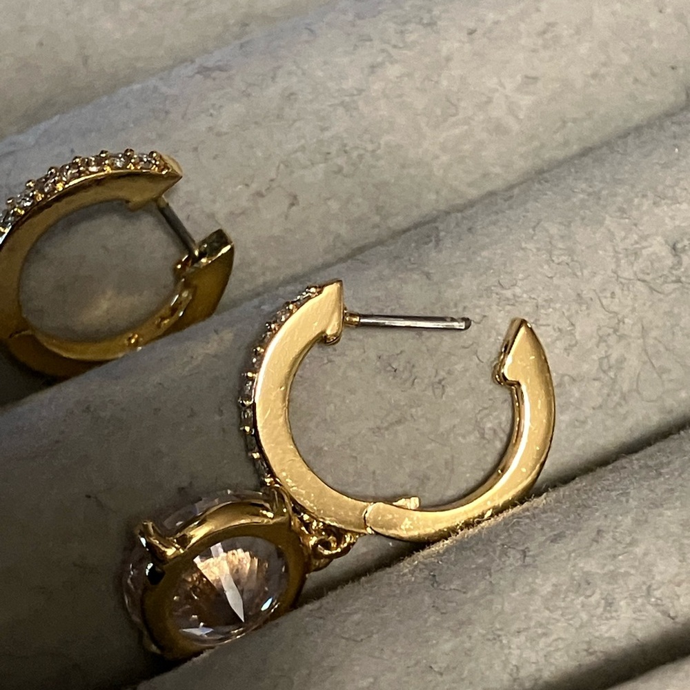 🌸Kate Spade Crystal Earrings - Picture 2 of 6